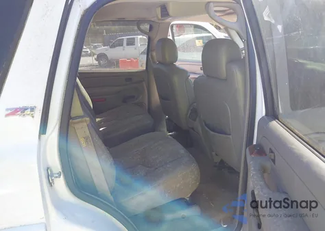 2005 Chevrolet Tahoe Z71 из США, поврежденный, VIN 1GNEK13T95R174459